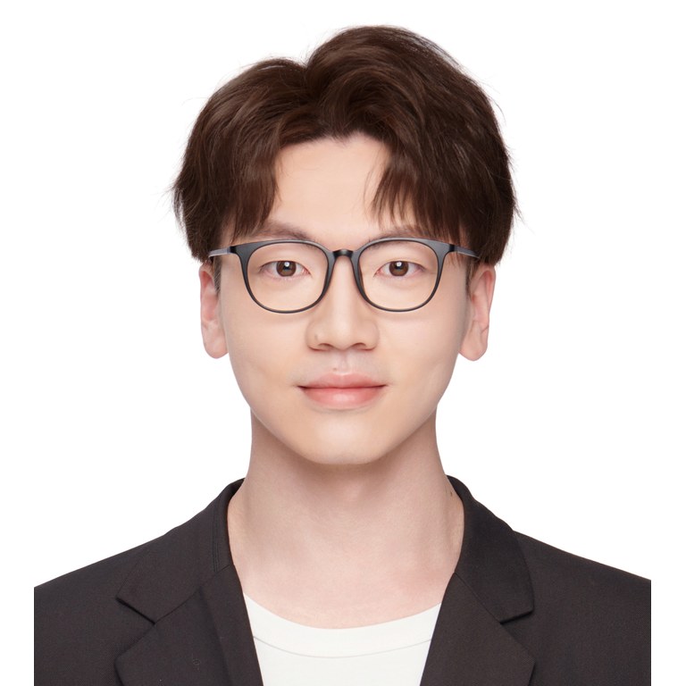 黄子豪照片